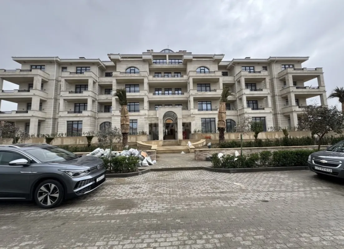 Satılır 2 otaqlı mənzil 65 m²