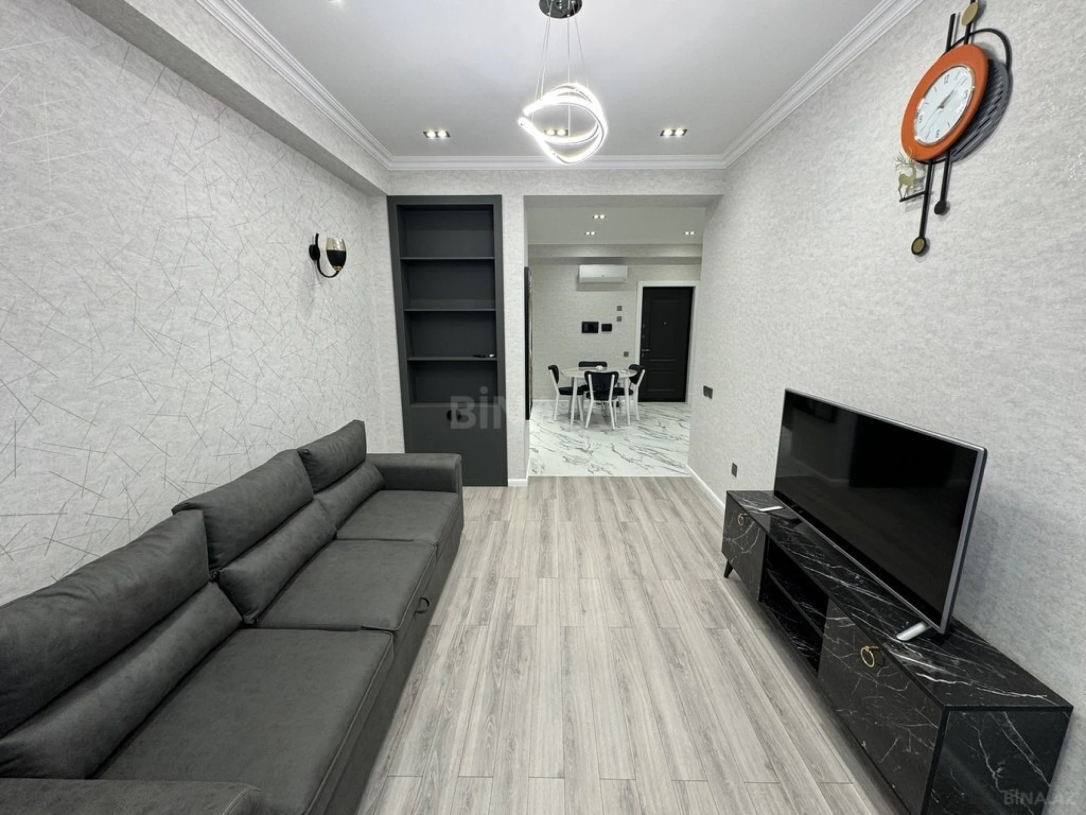 Satılır 2 otaqlı mənzil 65 m²