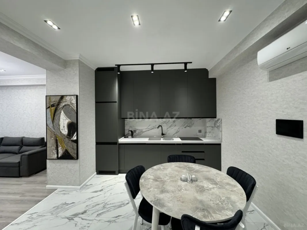 Satılır 2 otaqlı mənzil 65 m²