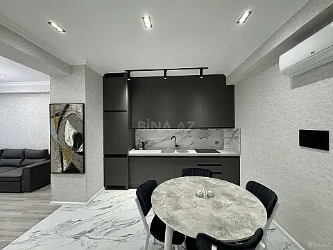 Satılır 2 otaqlı mənzil 65 m²