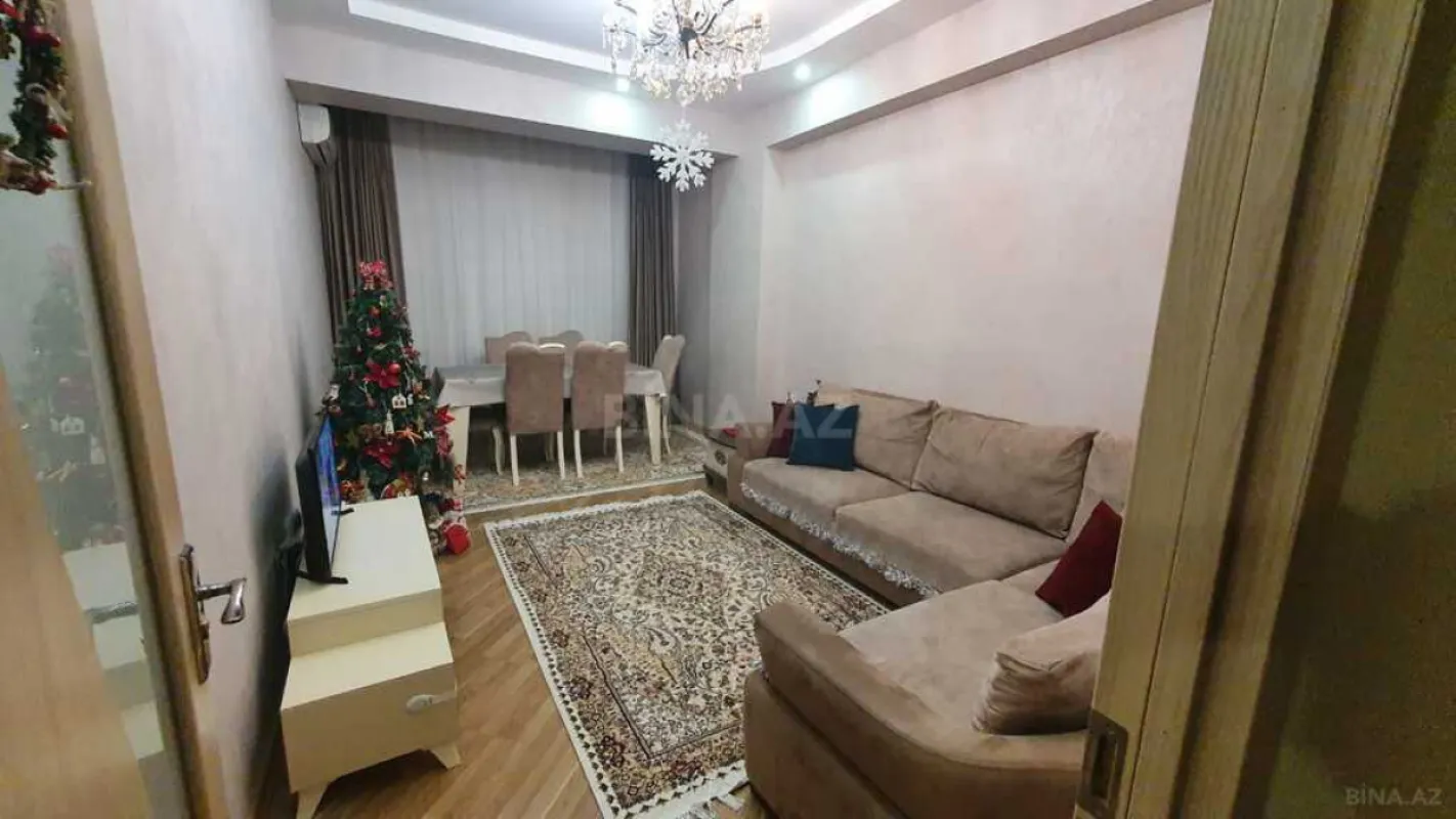 Satılır 2 otaqlı mənzil 61 m²