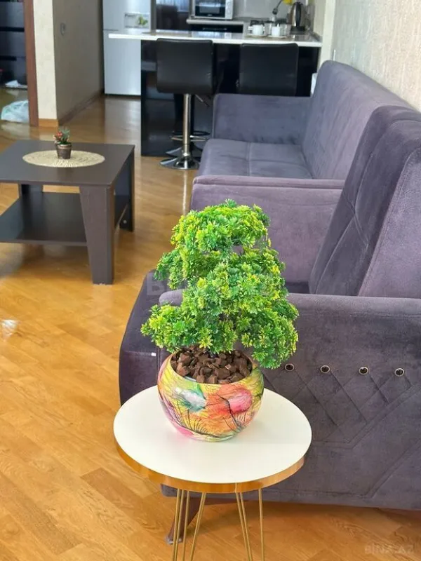 Kirayə verilir 2 otaqlı mənzil 65 m²