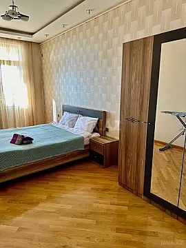Kirayə verilir 2 otaqlı mənzil 65 m²