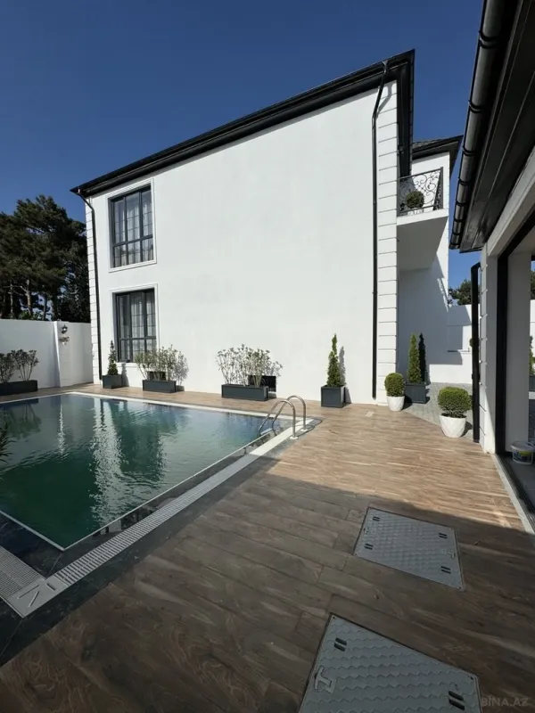 Satılır 5 otaqlı həyət evi 313 m²