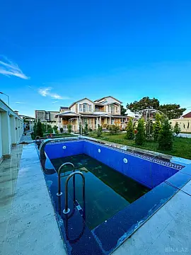 Satılır 6 otaqlı həyət evi 350 m²