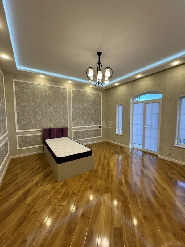Satılır 6 otaqlı həyət evi 350 m²