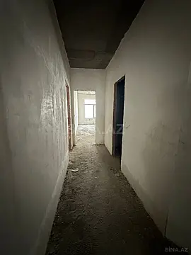 Satılır 4 otaqlı mənzil 171 m²