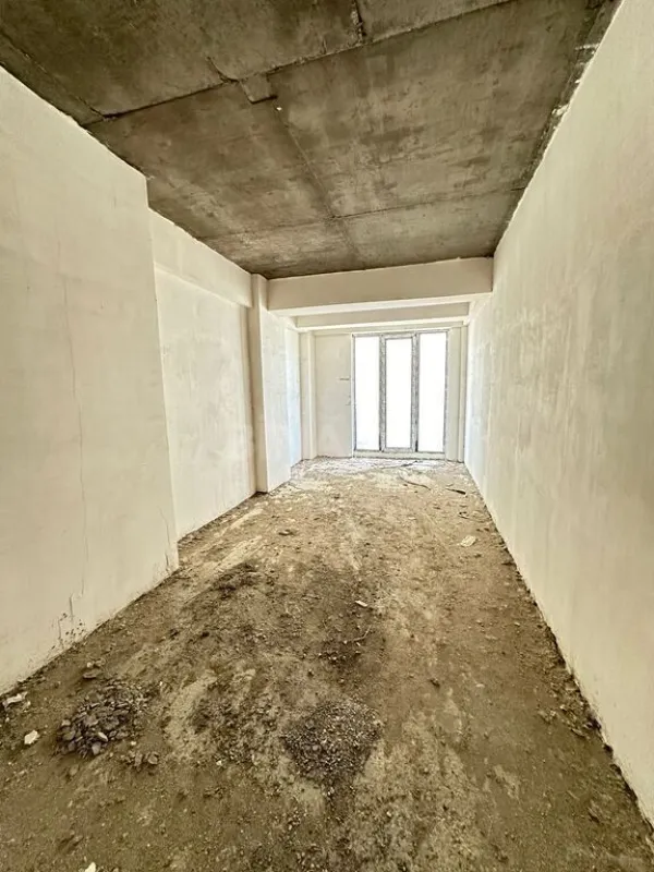 Satılır 4 otaqlı mənzil 171 m²