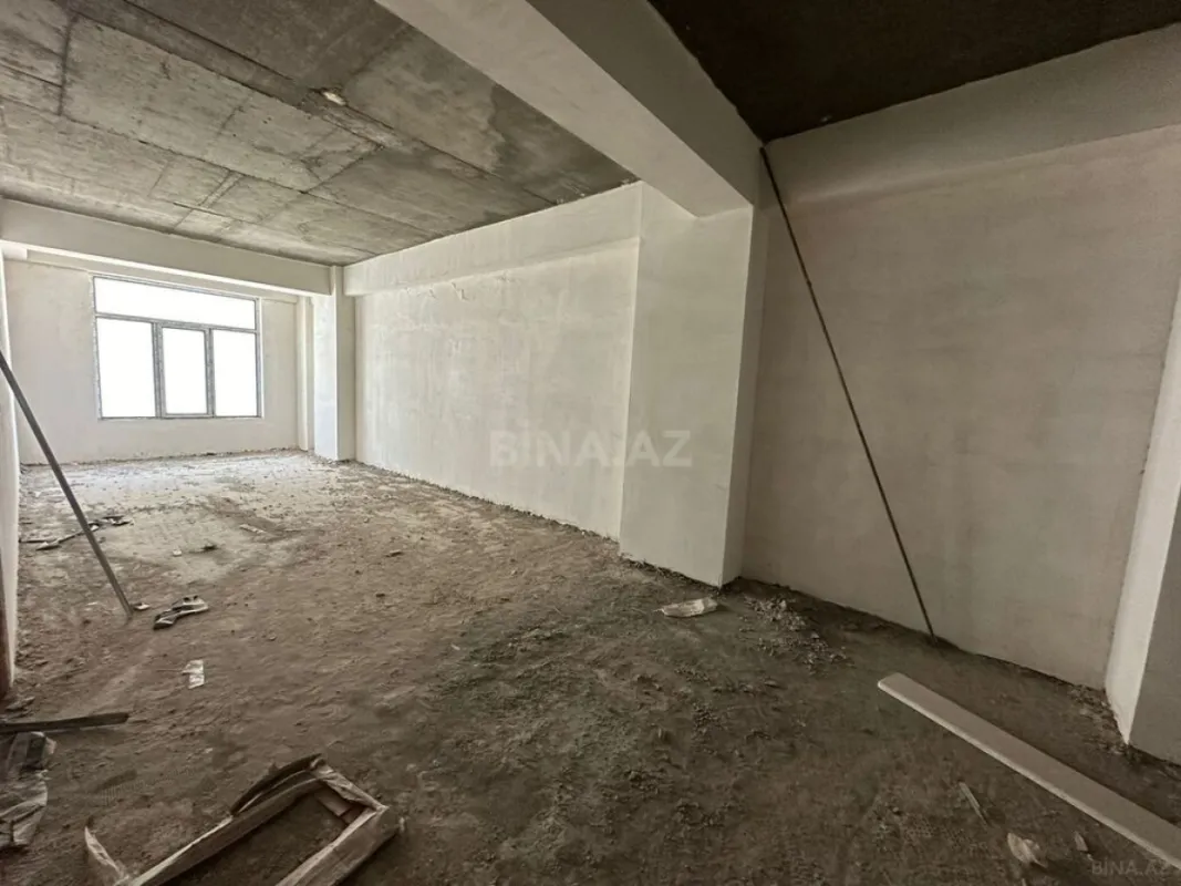 Satılır 4 otaqlı mənzil 171 m²