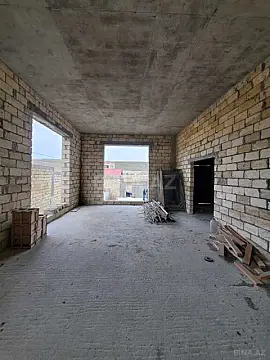 Satılır 6 otaqlı həyət evi 600 m²