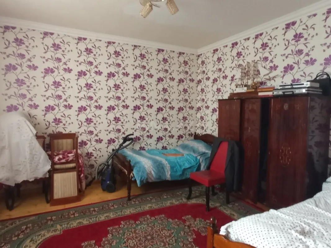 Satılır 6 otaqlı həyət evi 150 m²