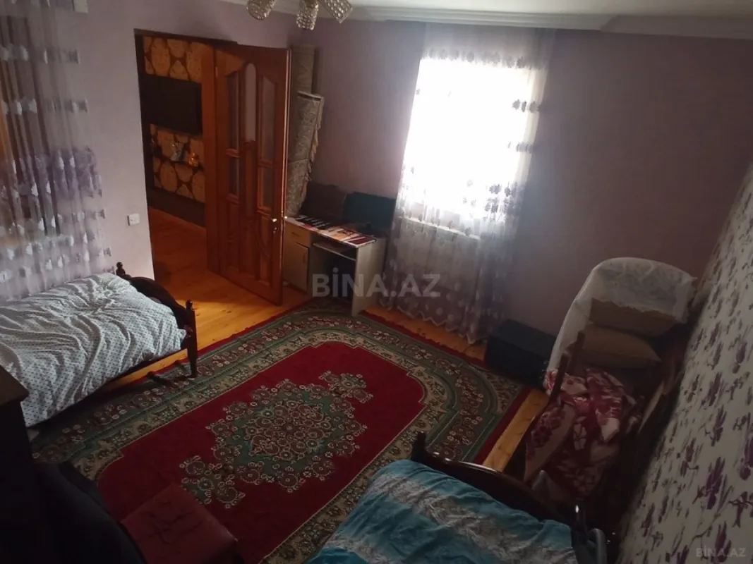 Satılır 6 otaqlı həyət evi 150 m²