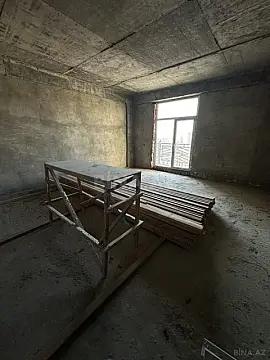 Satılır 3 otaqlı mənzil 155 m²