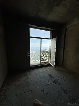 Satılır 3 otaqlı mənzil 155 m²