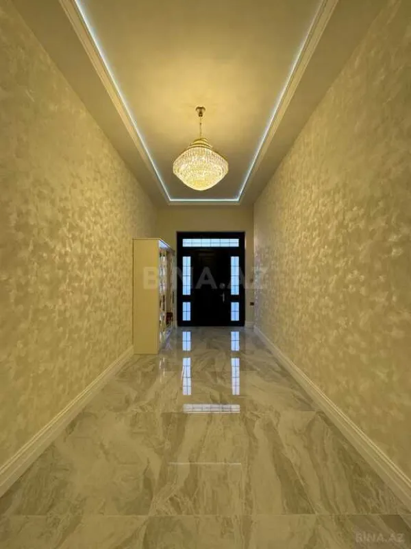 Satılır 6 otaqlı həyət evi 400 m²