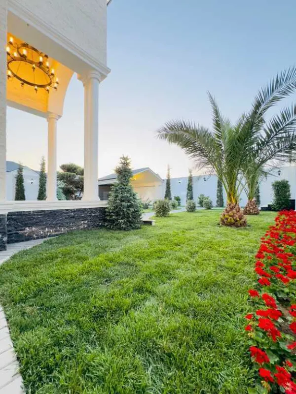 Satılır 6 otaqlı həyət evi 400 m²