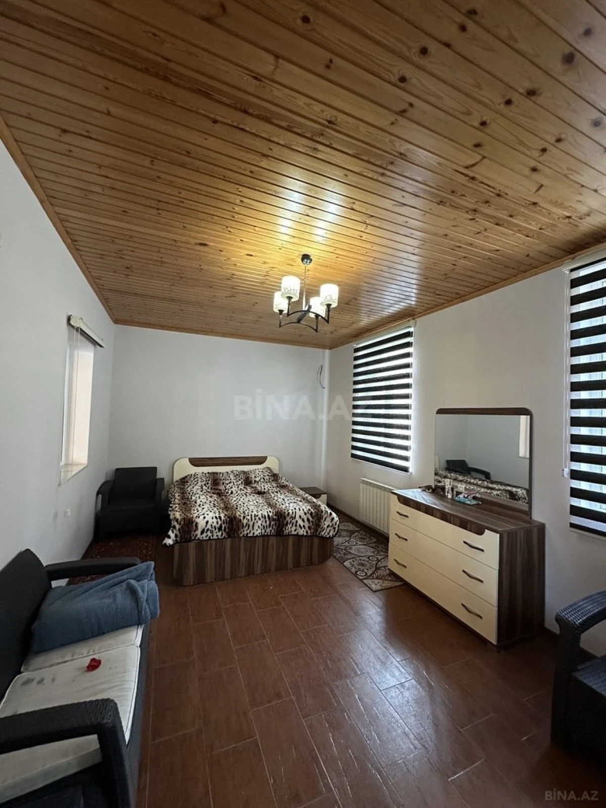 Satılır torpaq sahəsi 12 m²