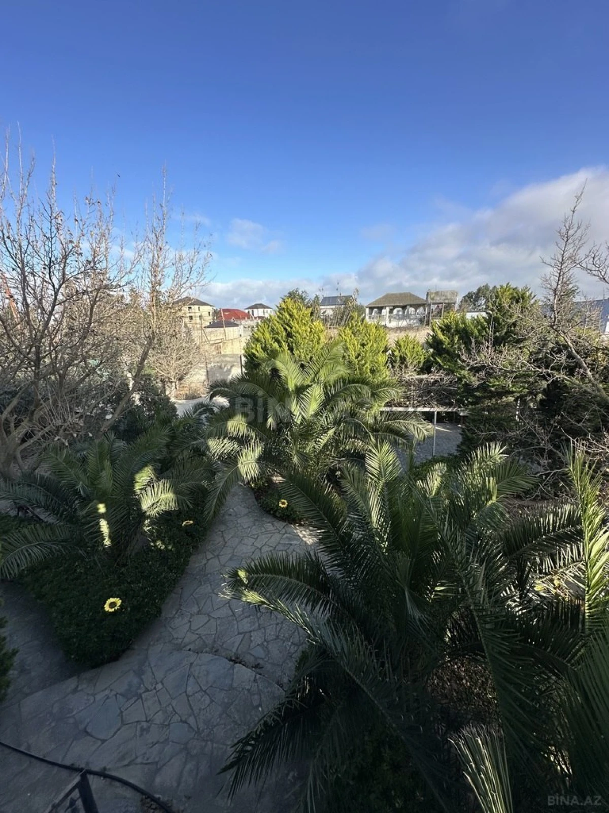 Satılır torpaq sahəsi 12 m²