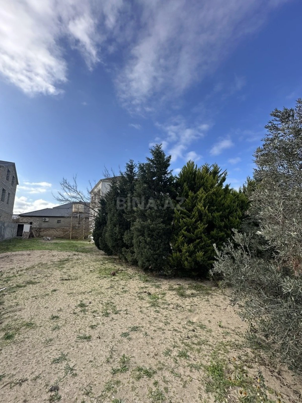 Satılır torpaq sahəsi 12 m²