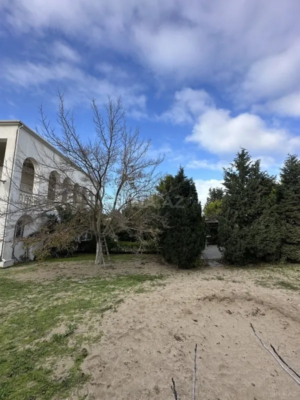 Satılır torpaq sahəsi 12 m²