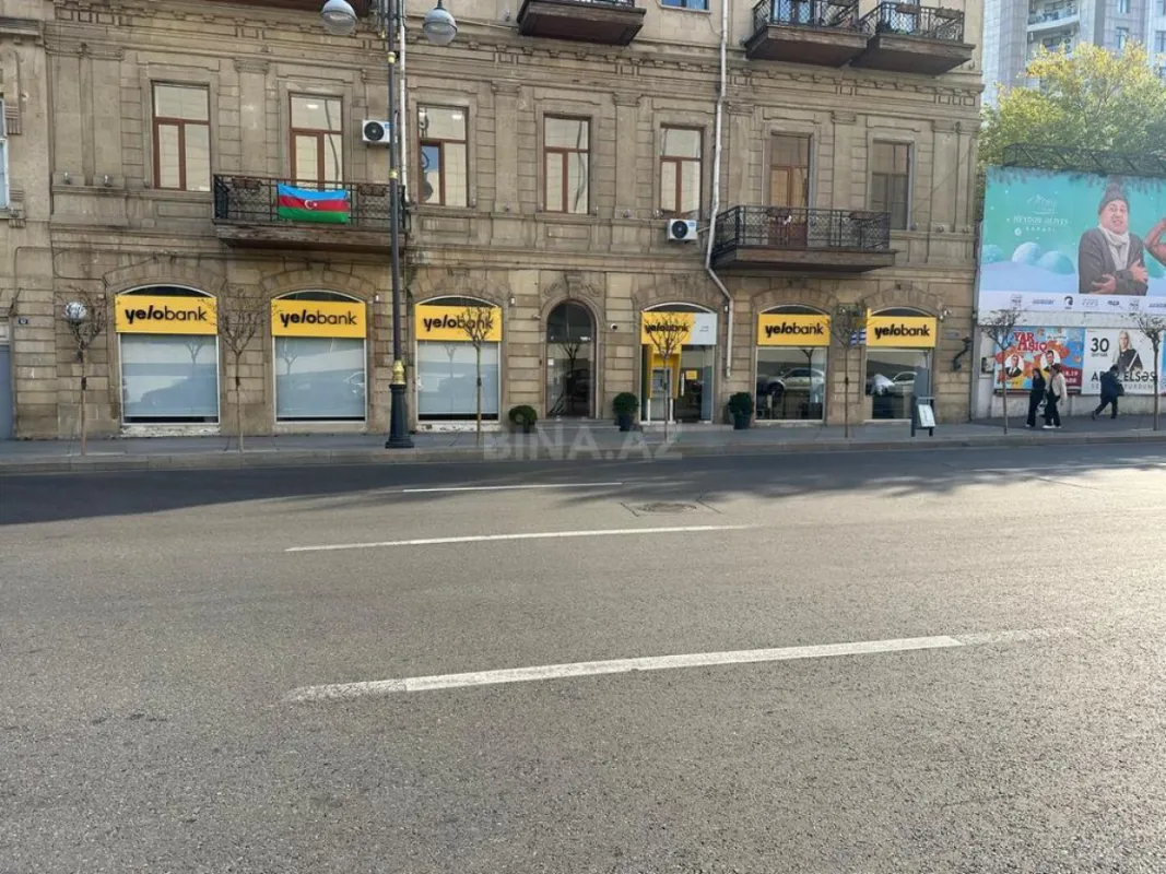 Kirayə verilir obyekt 300 m²