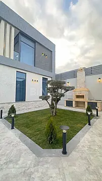 Satılır 4 otaqlı həyət evi 400 m²