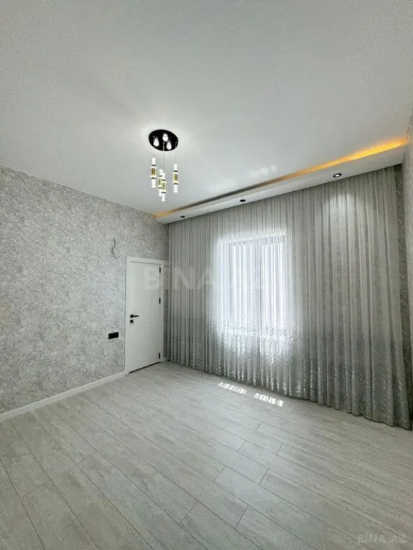 Satılır 4 otaqlı həyət evi 160 m²