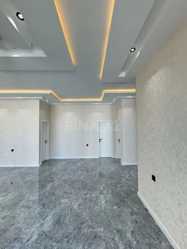 Satılır 4 otaqlı həyət evi 160 m²