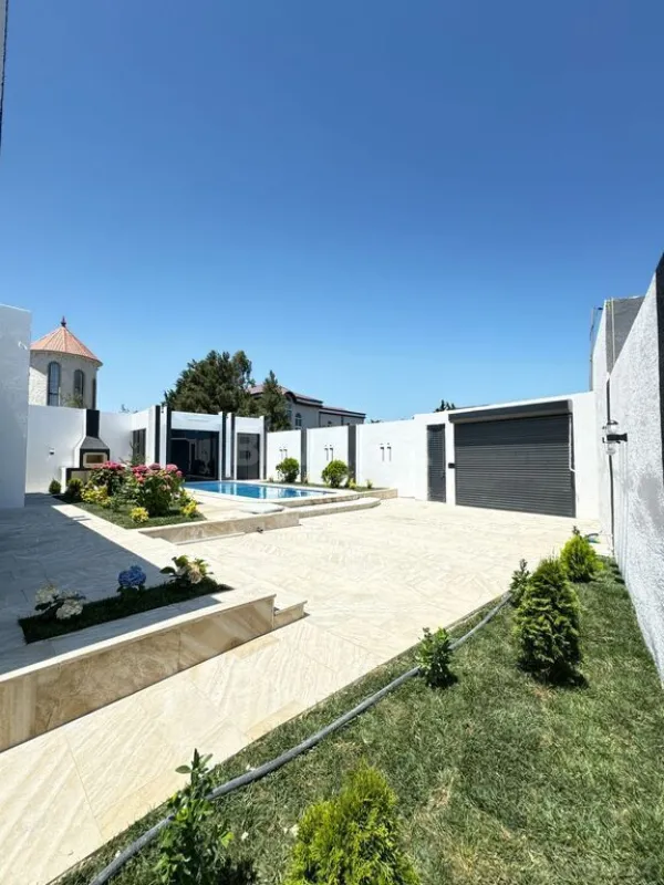 Satılır 4 otaqlı həyət evi 160 m²