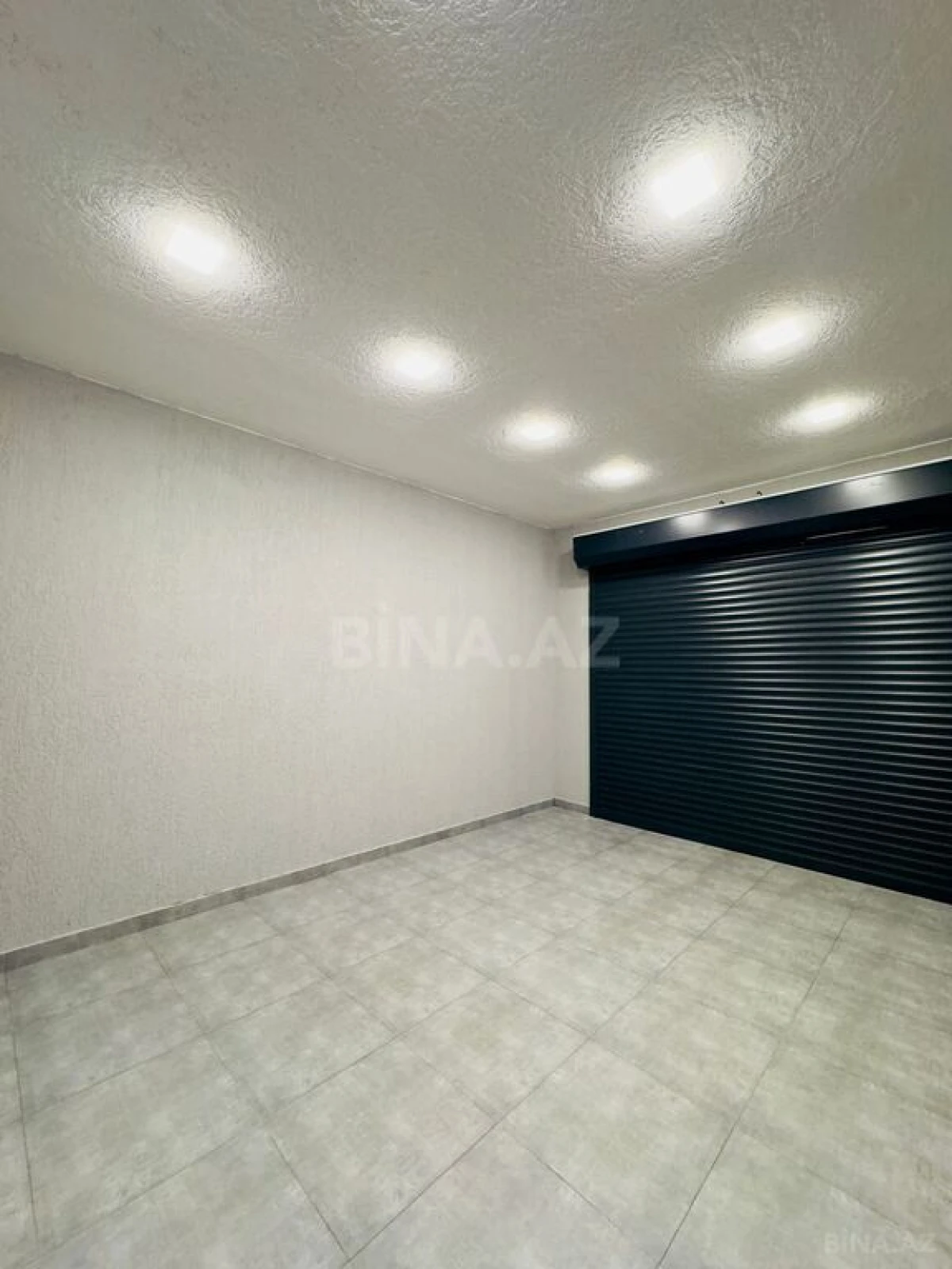 Satılır 5 otaqlı həyət evi 450 m²