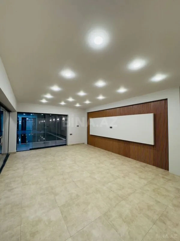Satılır 5 otaqlı həyət evi 450 m²
