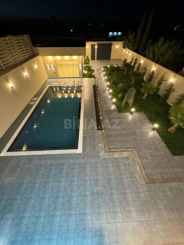 Satılır 5 otaqlı həyət evi 450 m²