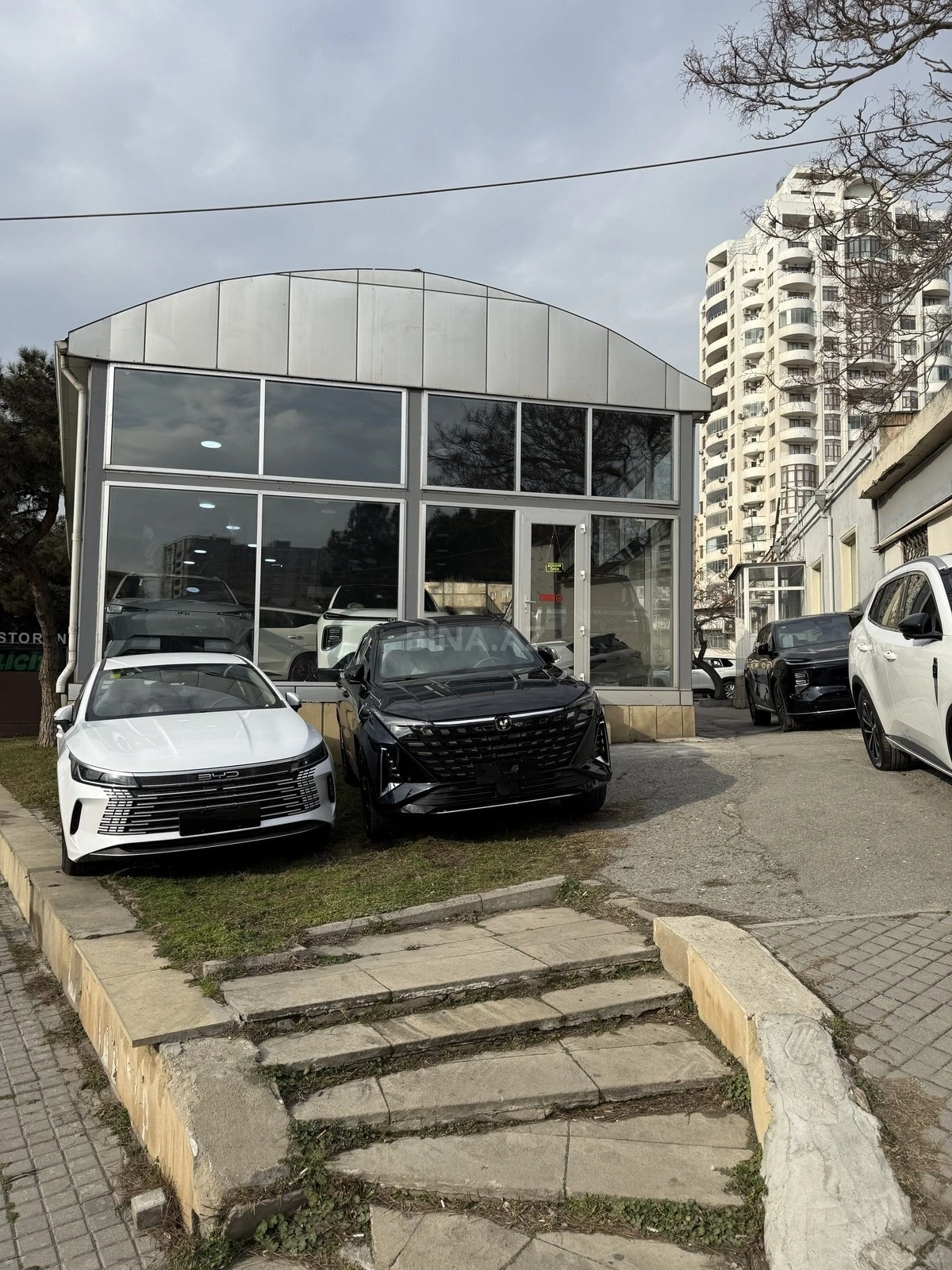 Kirayə verilir obyekt 200 m²