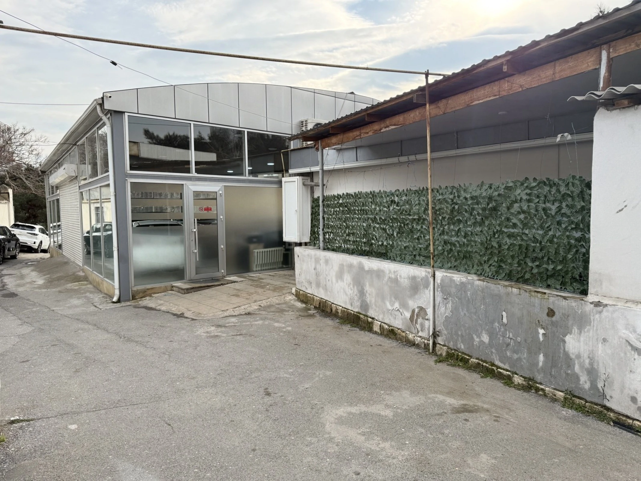 Kirayə verilir obyekt 200 m²