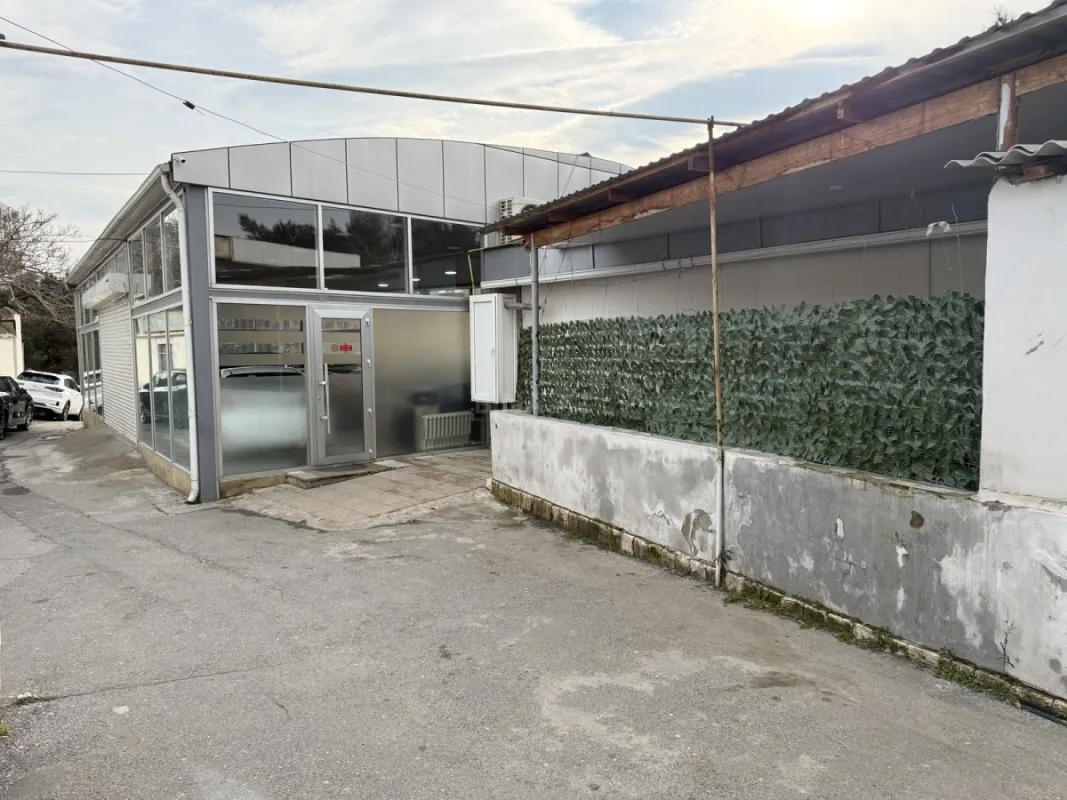 Kirayə verilir obyekt 200 m²