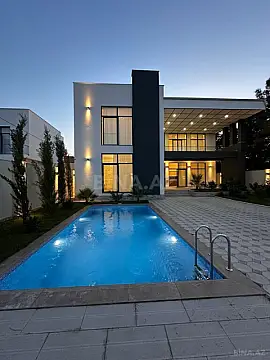 Satılır 4 otaqlı həyət evi 200 m² — Bakı, Mərdəkan 4 otaq 200.00 m²