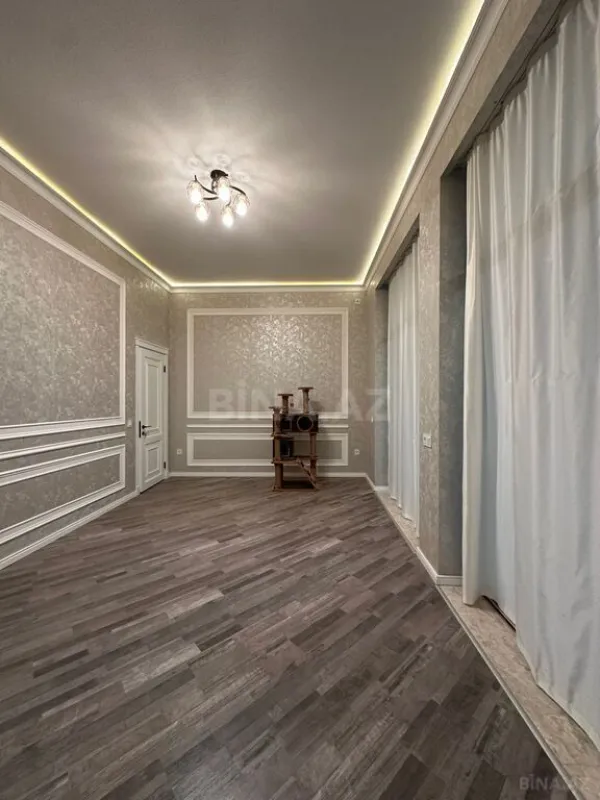 Satılır 4 otaqlı həyət evi 200 m²