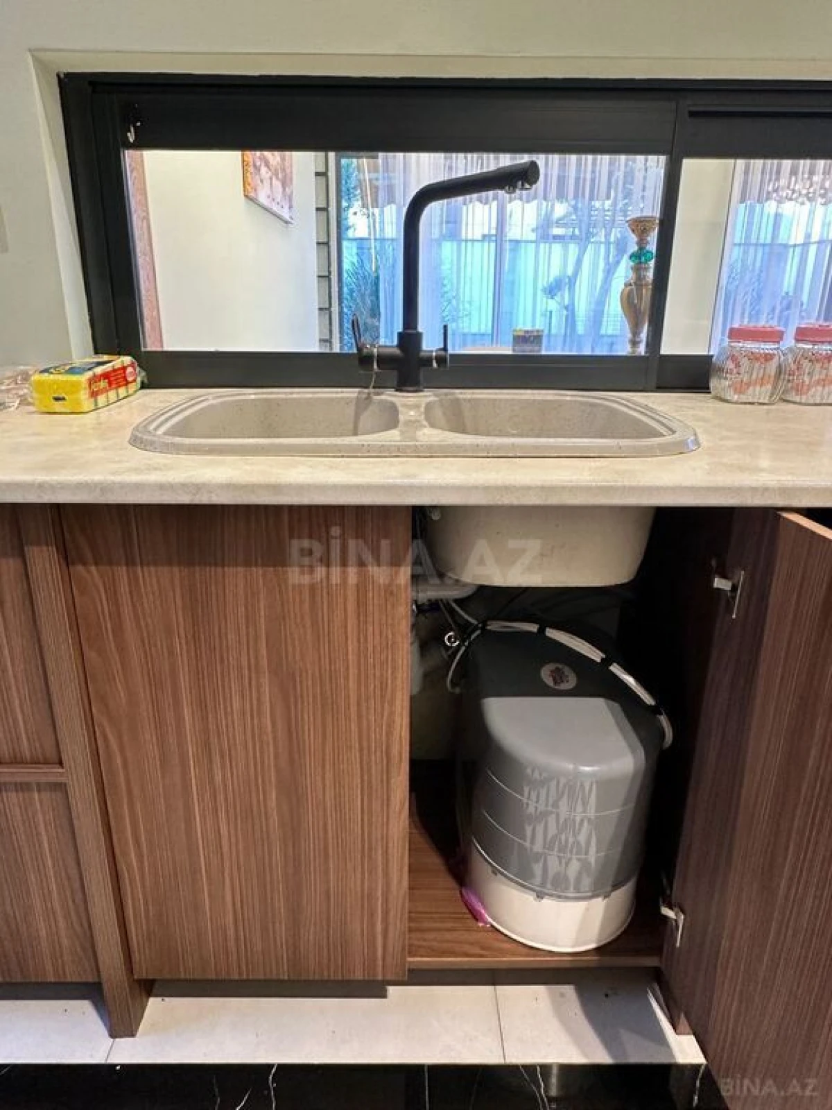 Kirayə verilir 4 otaqlı həyət evi 220 m²