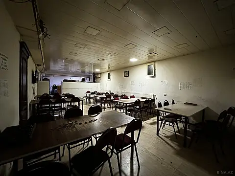 Satılır 5 otaqlı mənzil 190 m²