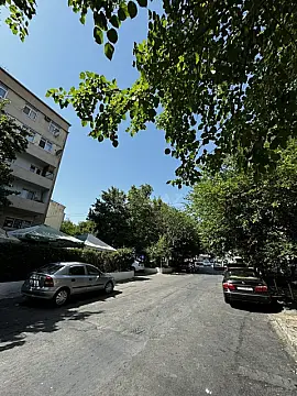 Satılır 5 otaqlı mənzil 190 m²