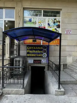 Satılır 5 otaqlı mənzil 190 m²