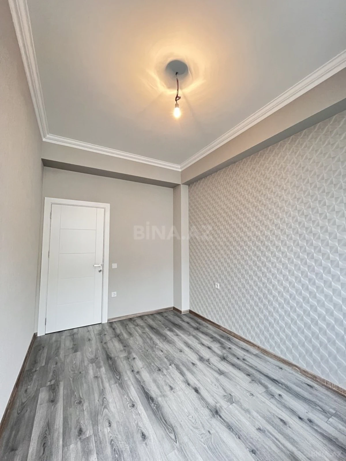 Satılır 2 otaqlı mənzil 47.3 m²