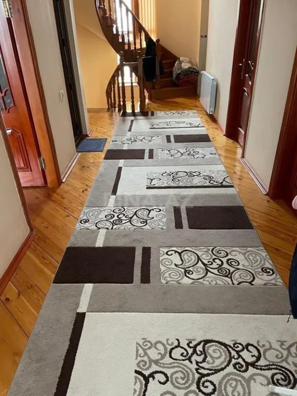 Kirayə verilir 6 otaqlı həyət evi 350 m²