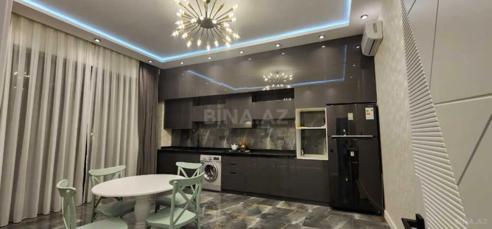 Satılır 4 otaqlı həyət evi 170 m²