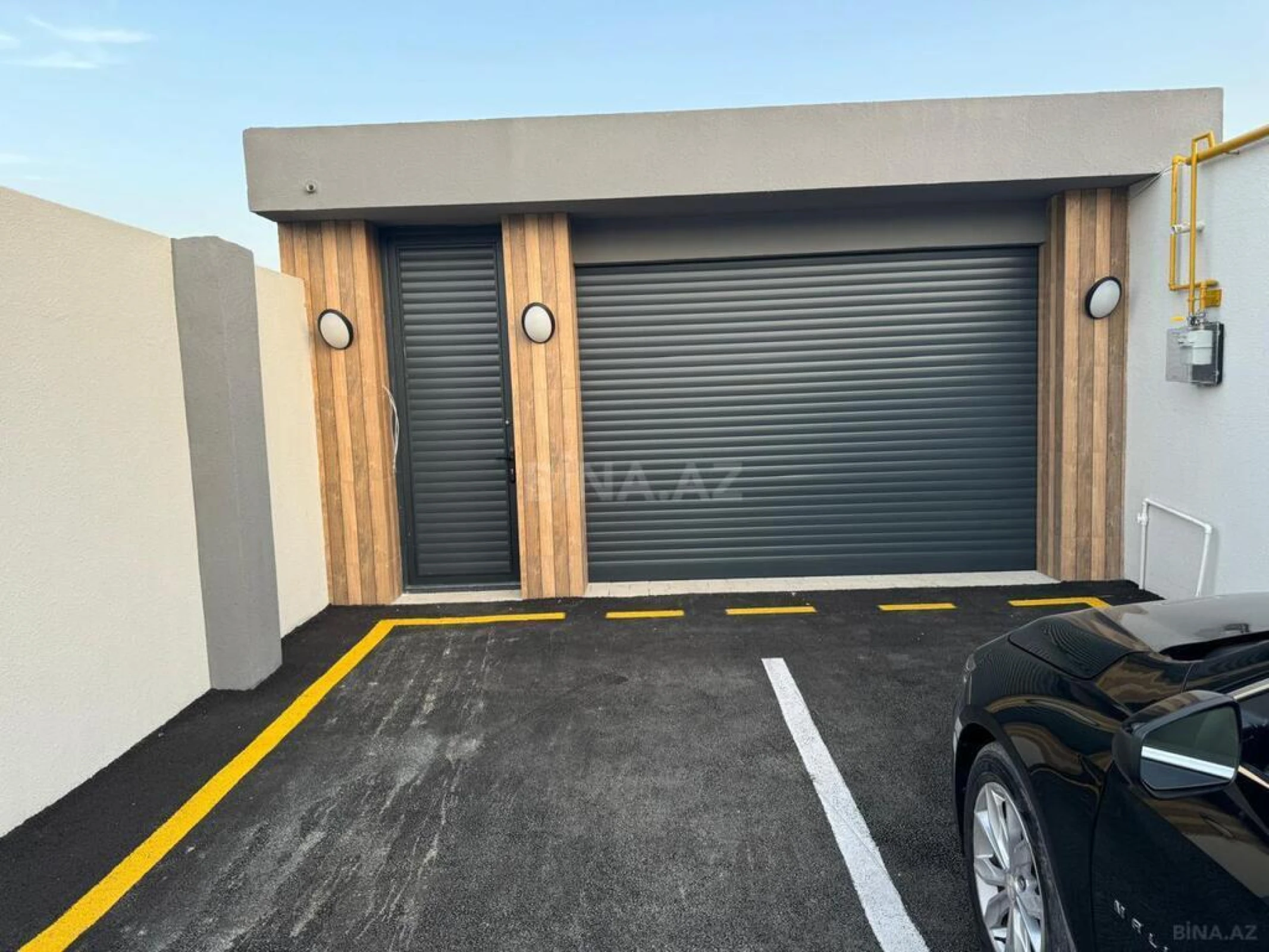 Satılır 5 otaqlı həyət evi 220 m²