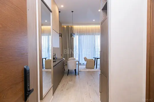 Satılır 1 otaqlı mənzil 57 m²