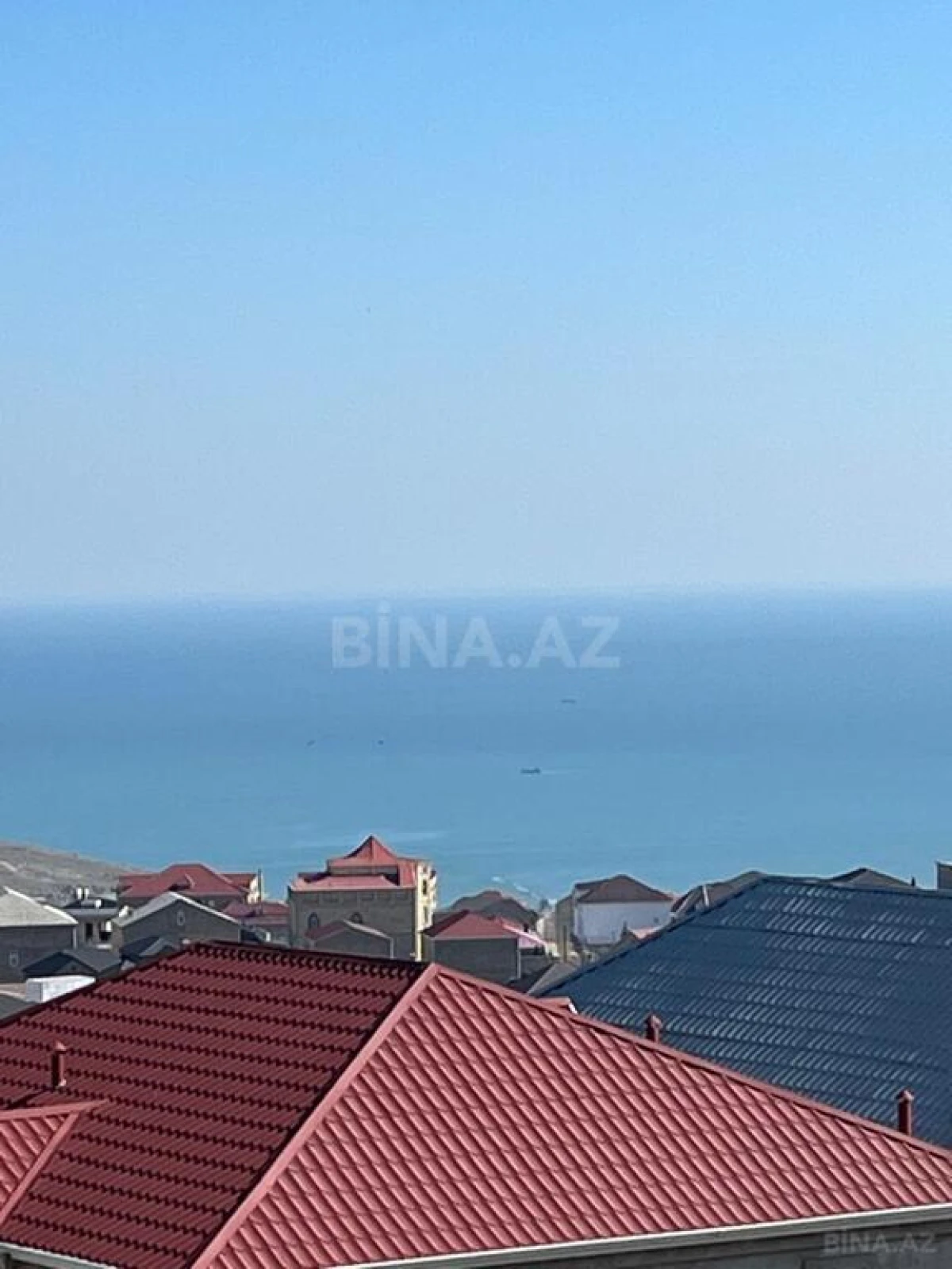 Satılır 5 otaqlı həyət evi 400 m²