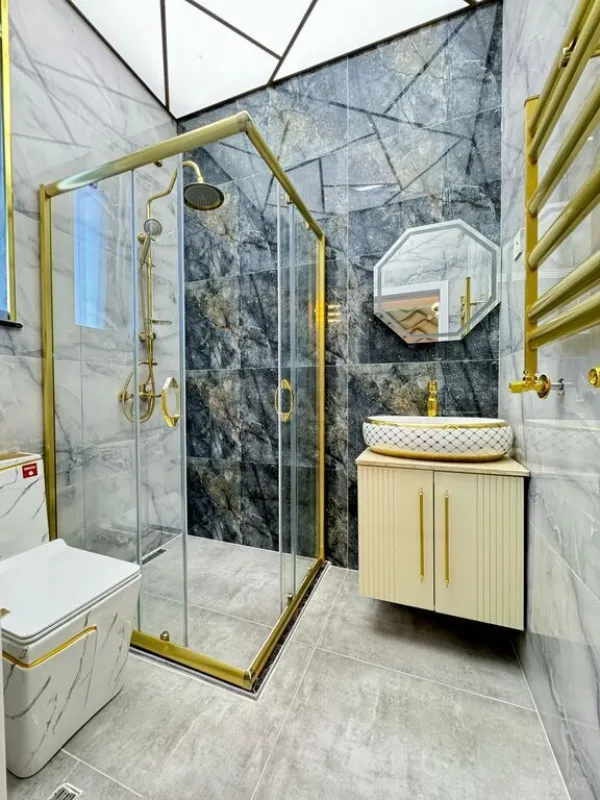 Satılır 5 otaqlı həyət evi 300 m²