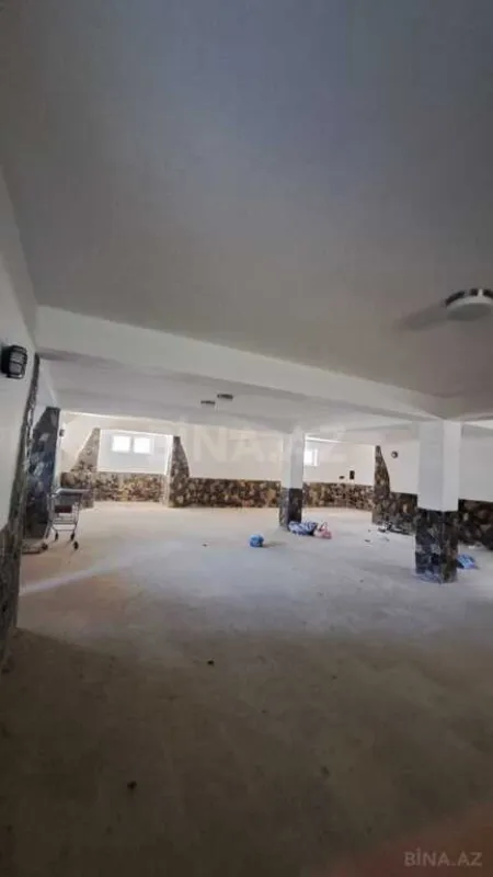 Satılır 8 otaqlı həyət evi 601 m²