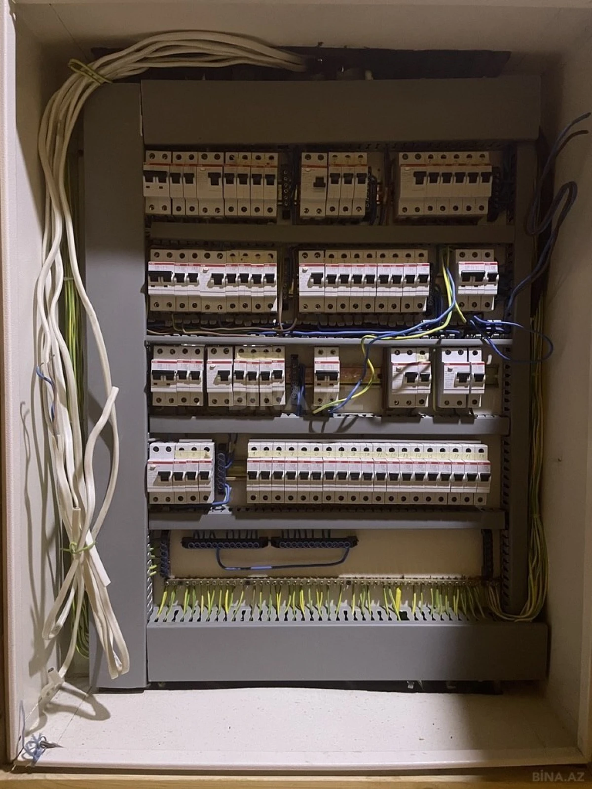 Satılır 7 otaqlı həyət evi 250 m²